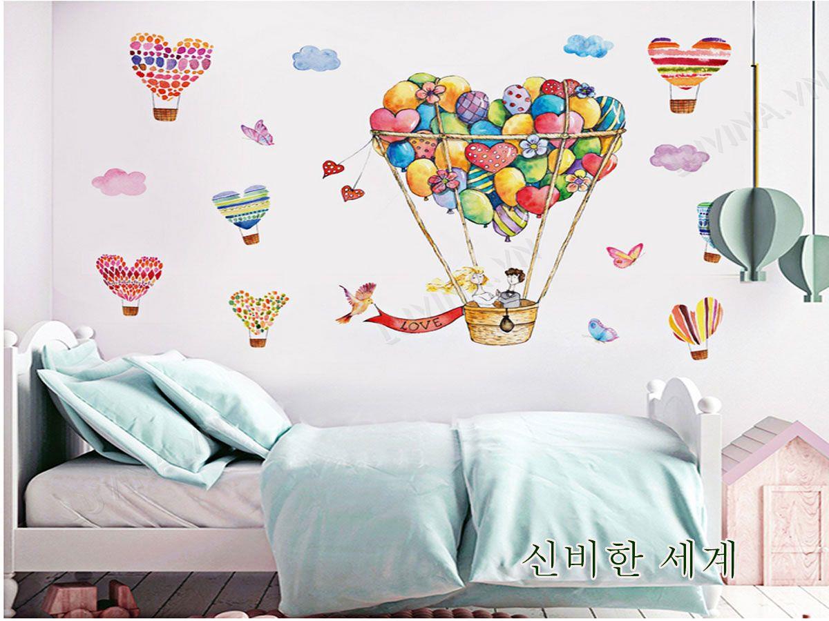 DECAL TRANG TRÍ KHINH KHÍ CẦU