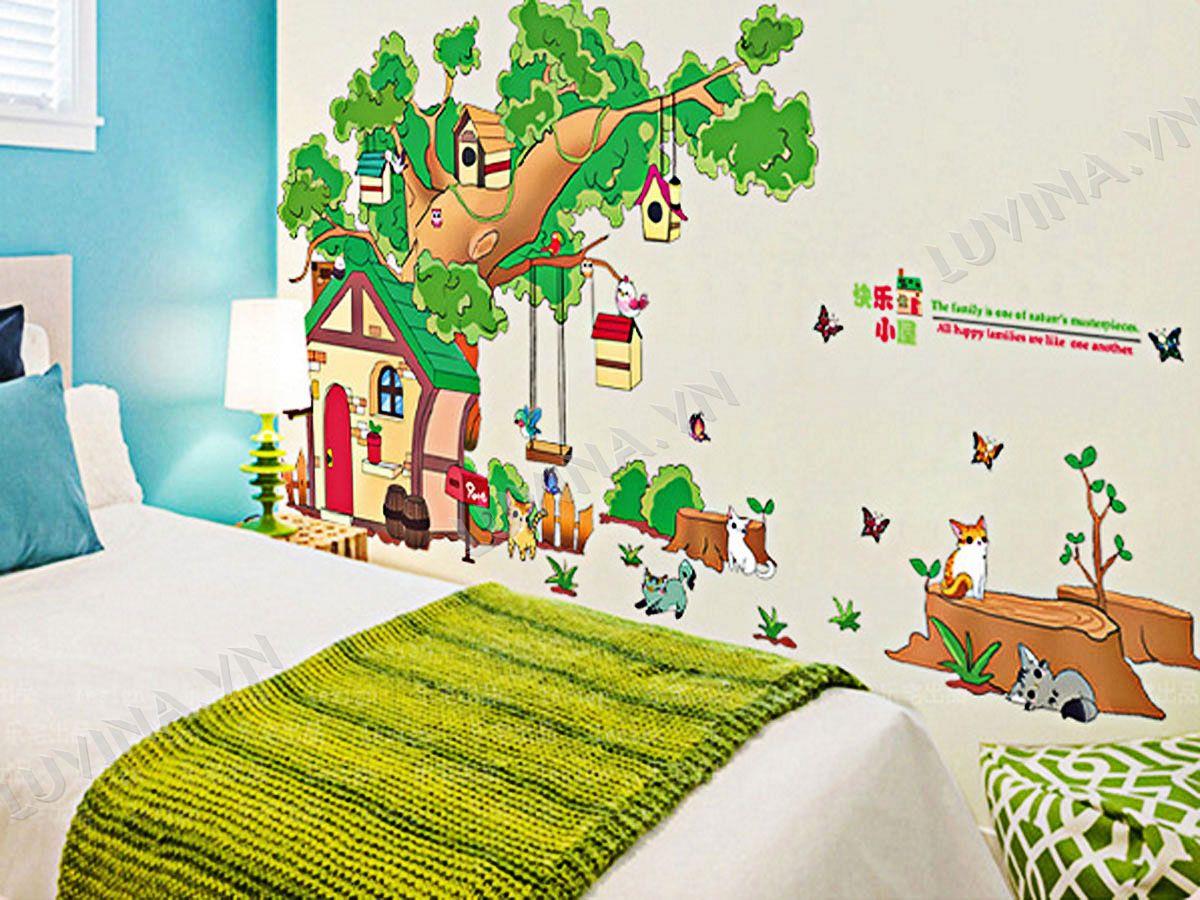 DECAL TRANG TRÍ NHÀ TRÊN CÂY