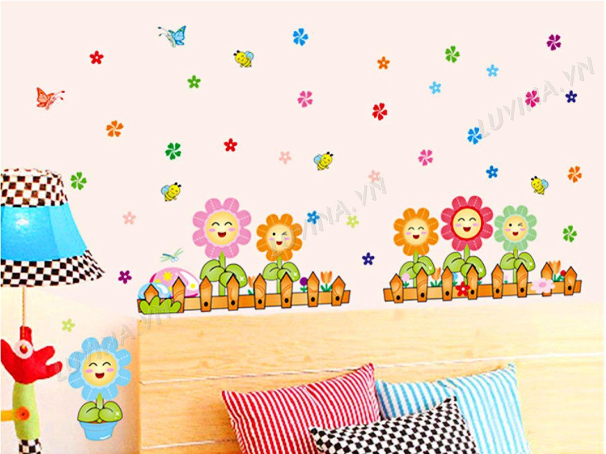 DECAL TRANG TRÍ CHÂN RÀO CHẬU HOA