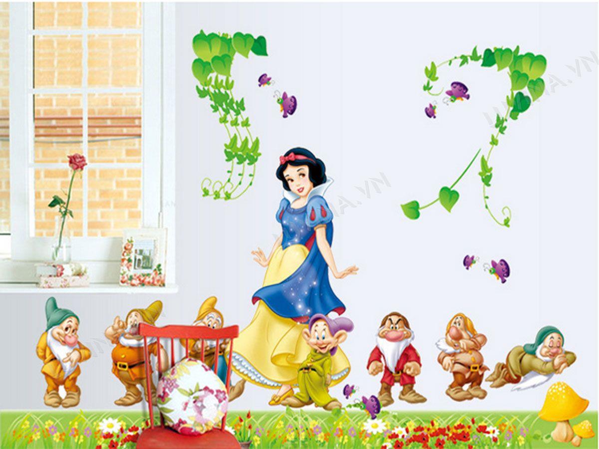 DECAL TRANG TRÍ NÀNG BẠCH TUYẾT