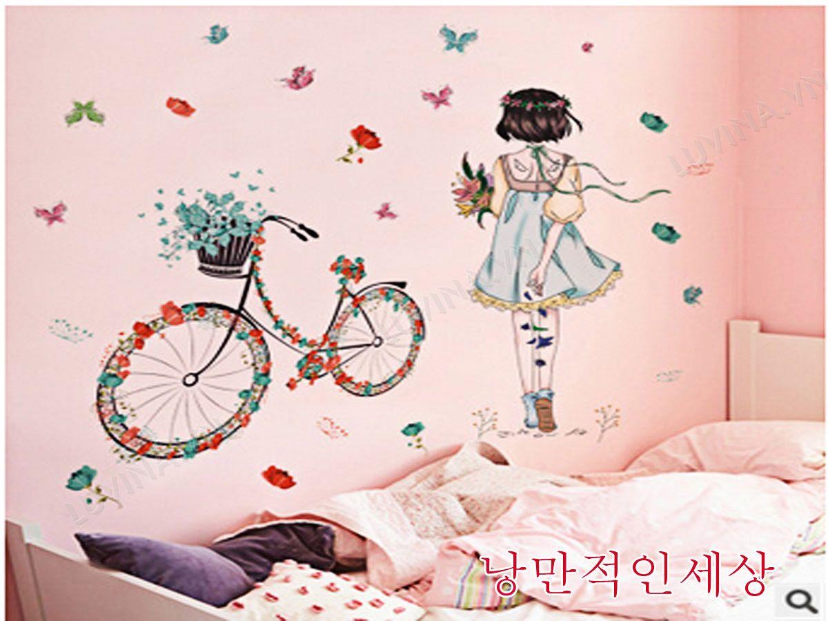 DECAL TRANG TRÍ CÔ GÁI QUAY LƯNG