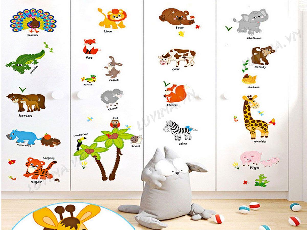 DECAL TRANG TRÍ THÚ TIẾNG ANH CON CÔNG