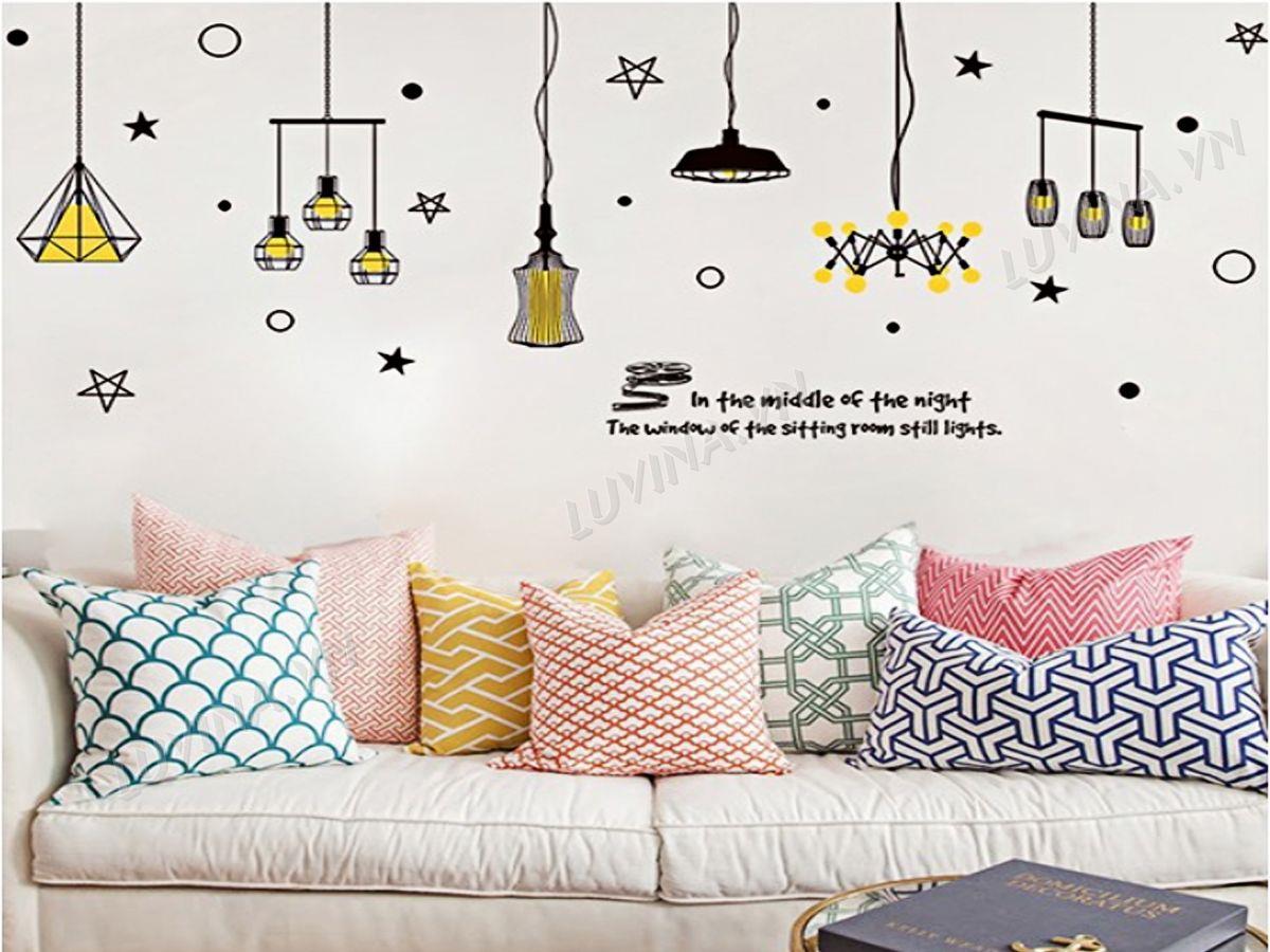 DECAL TRANG TRÍ ĐÈN ĐÈN VÀNG