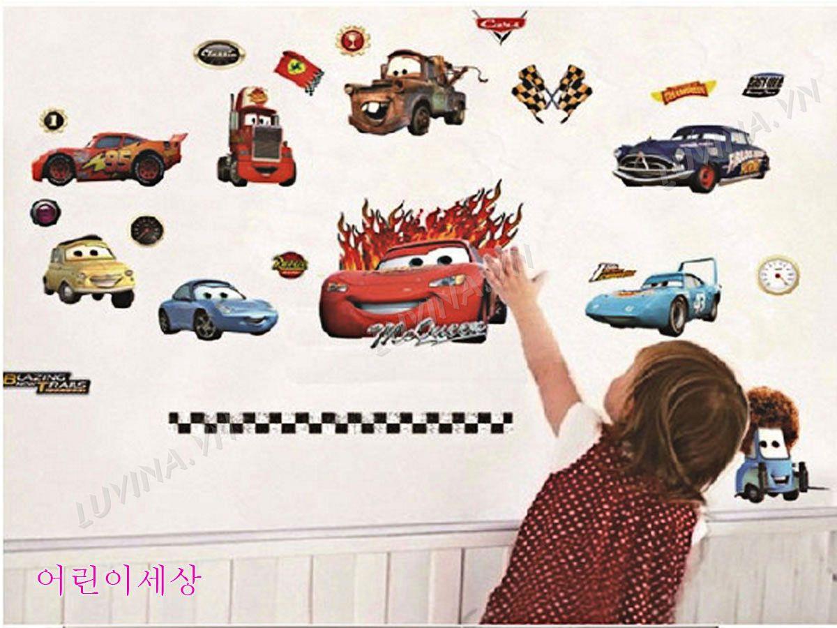 DECAL TRANG TRÍ SIÊU XE MACQUEEN TIA CHỚP